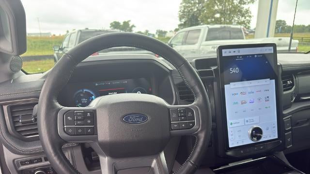 2024 Ford F-150 Lightning Flash