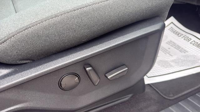 2024 Ford F-150 Lightning Flash