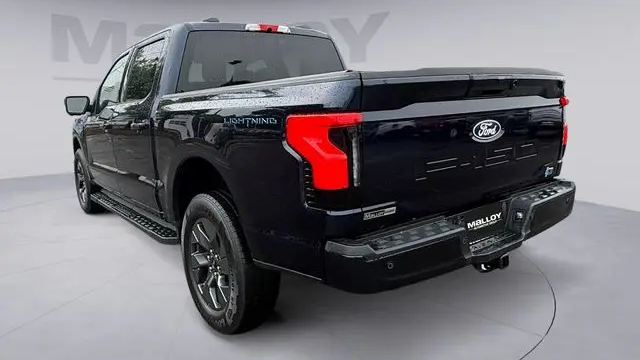 2025 Ford F-150 Lightning Flash