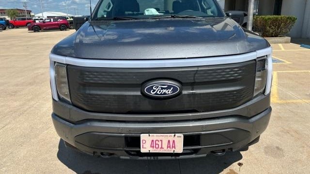 2024 Ford F-150 Lightning Flash