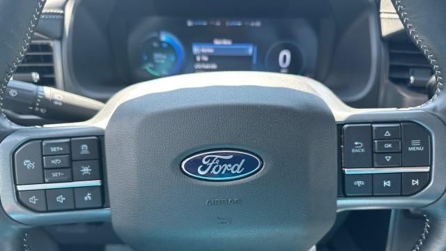 2024 Ford F-150 Lightning Flash