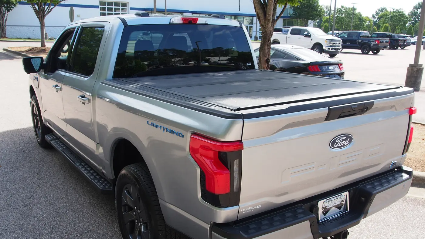 2025 Ford F-150 Lightning Flash