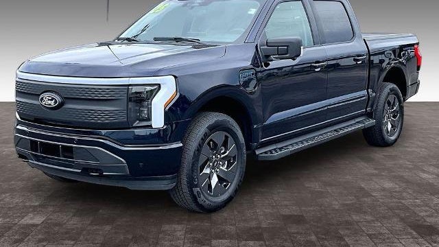 2025 Ford F-150 Lightning Flash