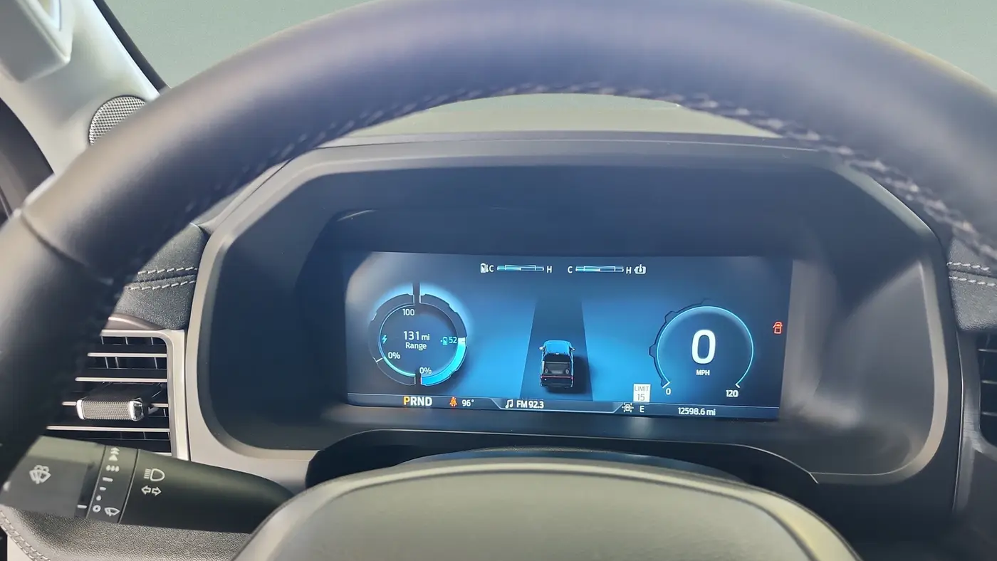 2025 Ford F-150 Lightning Flash
