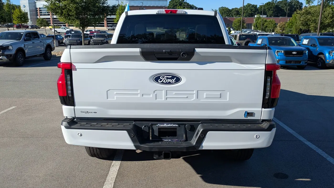 2025 Ford F-150 Lightning Flash