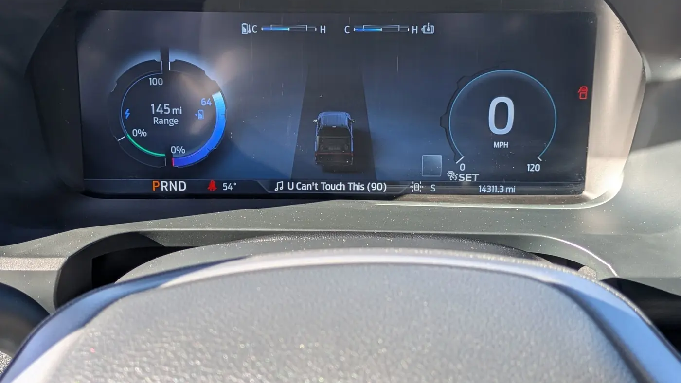 2025 Ford F-150 Lightning Flash