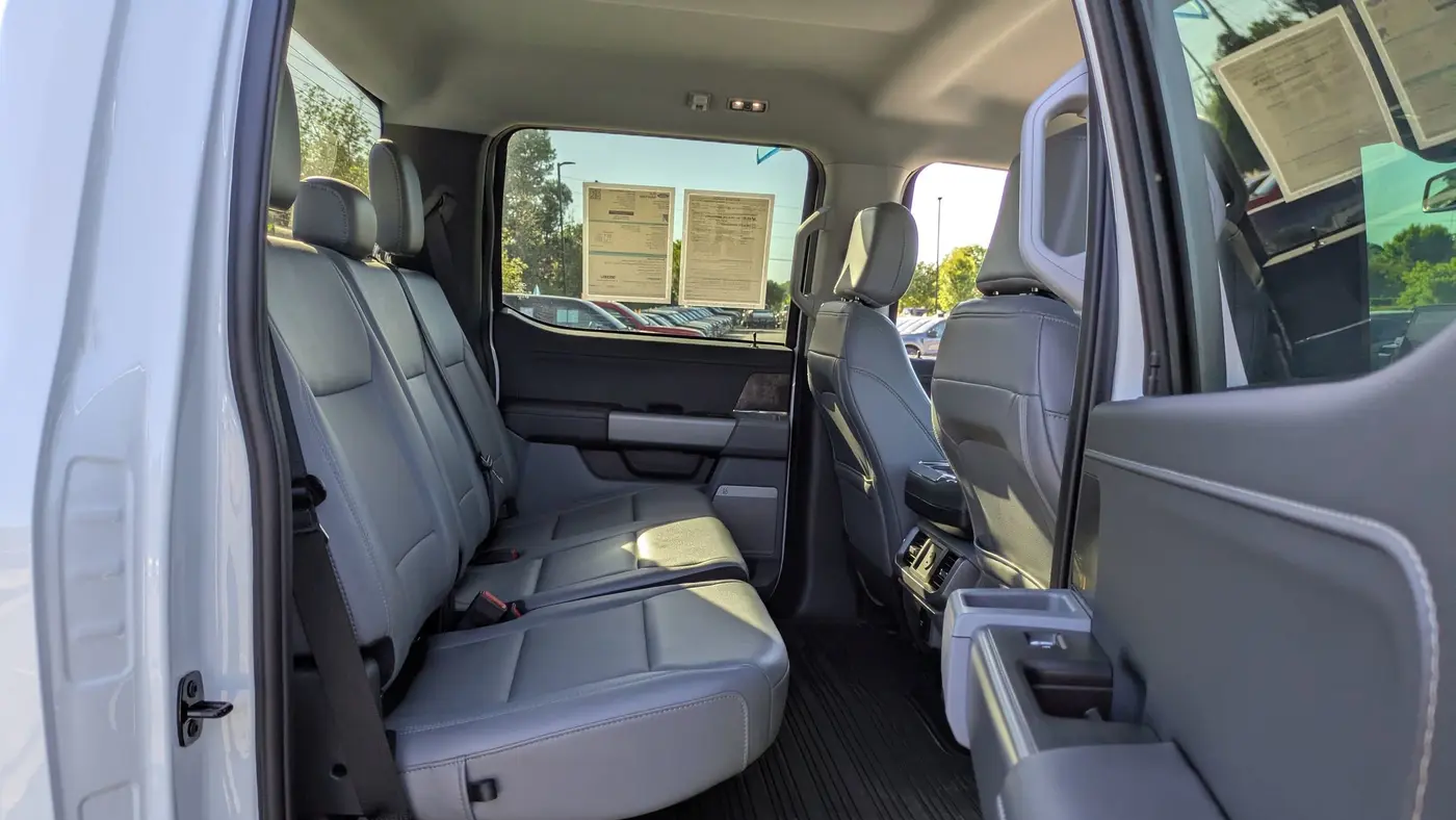 2025 Ford F-150 Lightning Flash