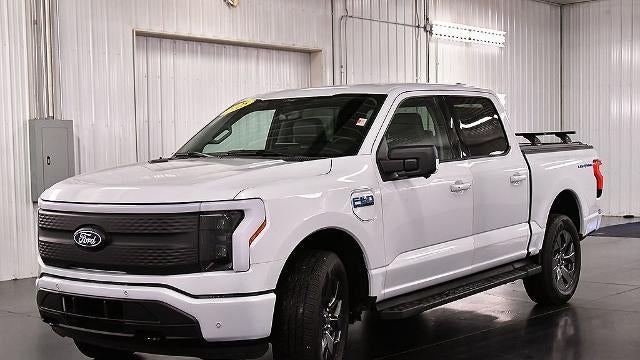 2025 Ford F-150 Lightning Flash