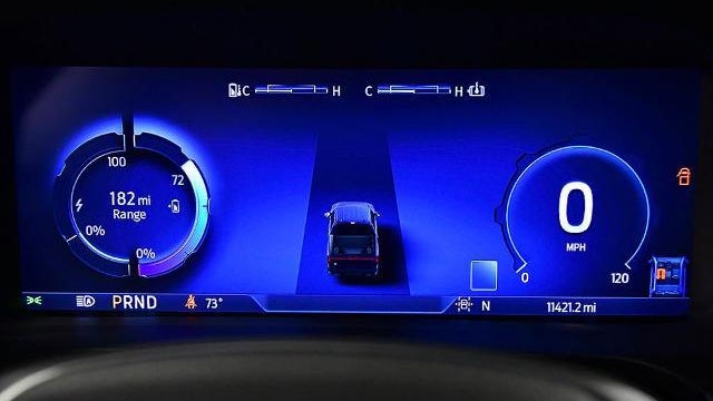 2025 Ford F-150 Lightning Flash