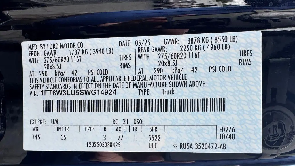 2025 Ford F-150 Lightning Flash