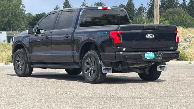2025 Ford F-150 Lightning Flash