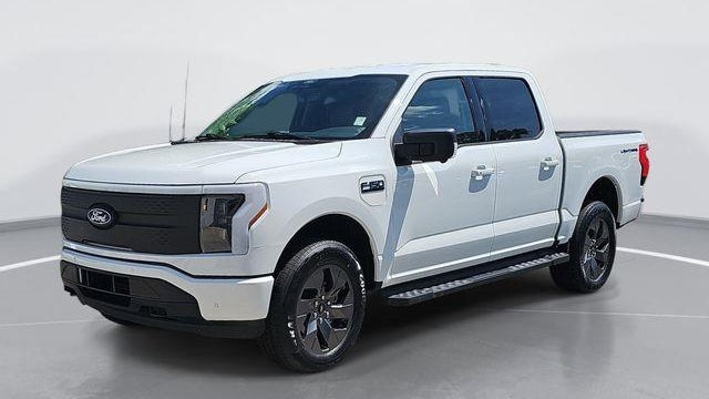 2025 Ford F-150 Lightning Flash