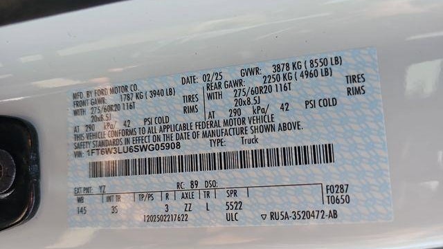 2025 Ford F-150 Lightning Flash
