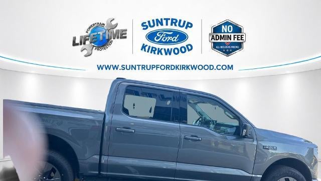 2025 Ford F-150 Lightning Flash