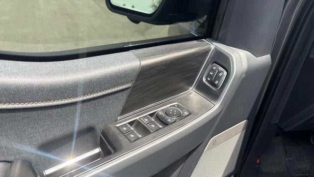 2024 Ford F-150 Lightning Lariat