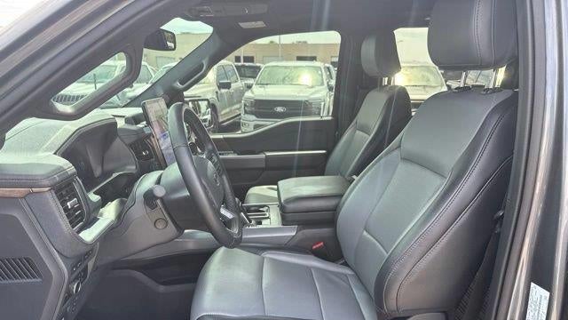 2024 Ford F-150 Lightning Lariat