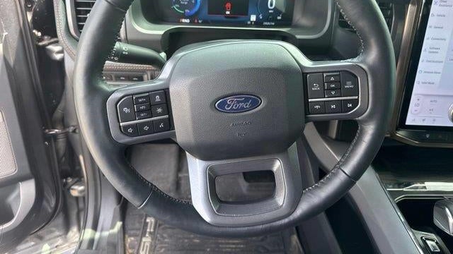 2024 Ford F-150 Lightning Lariat