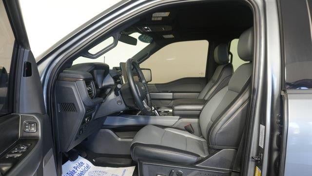 2024 Ford F-150 Lightning Lariat