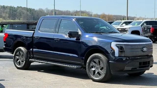 2025 Ford F-150 Lightning Lariat