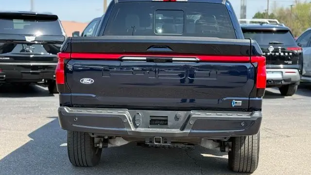 2025 Ford F-150 Lightning Lariat