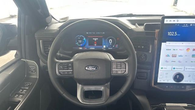 2025 Ford F-150 Lightning Lariat