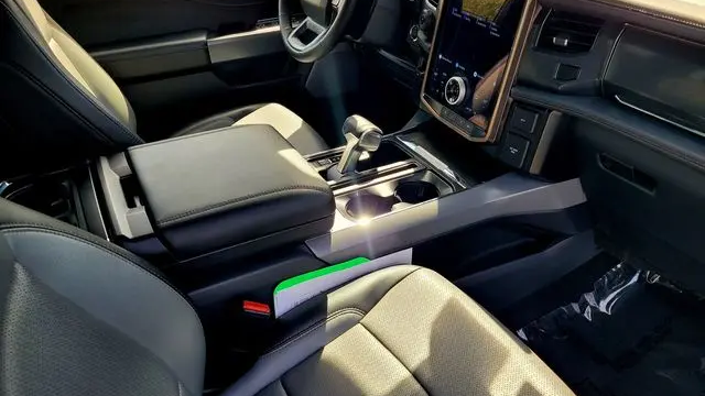 2024 Ford F-150 Lightning Lariat