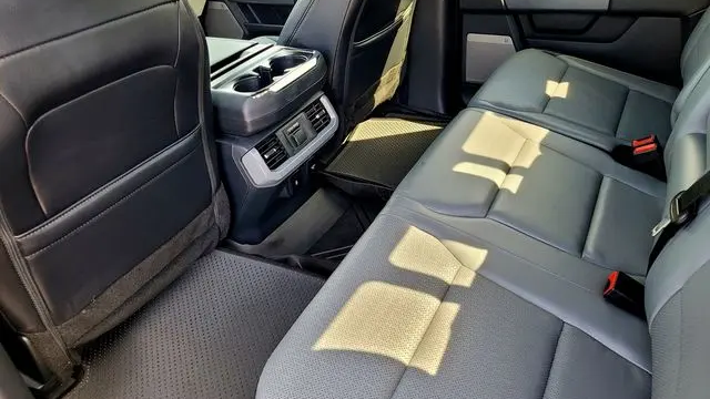 2024 Ford F-150 Lightning Lariat