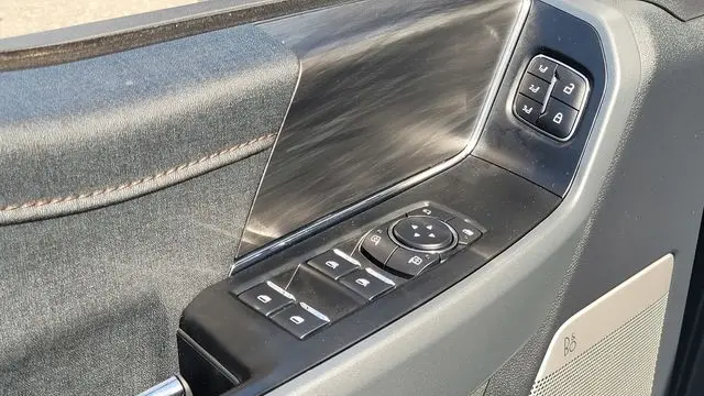 2024 Ford F-150 Lightning Lariat
