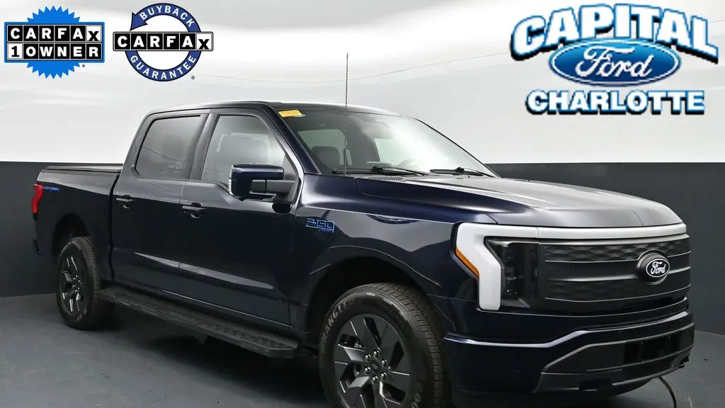 2025 Ford F-150 Lightning Lariat