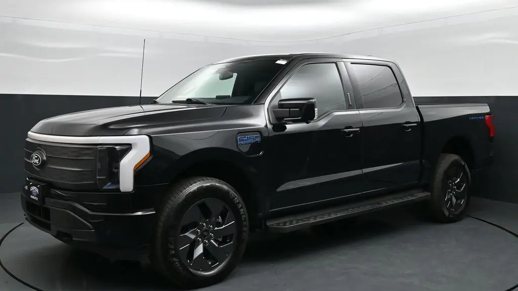 Preowned 2025 Ford F-150 Lightning Lariat for Sale