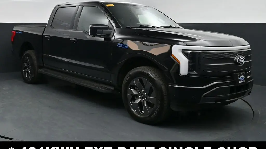 2025 Ford F-150 Lightning Lariat