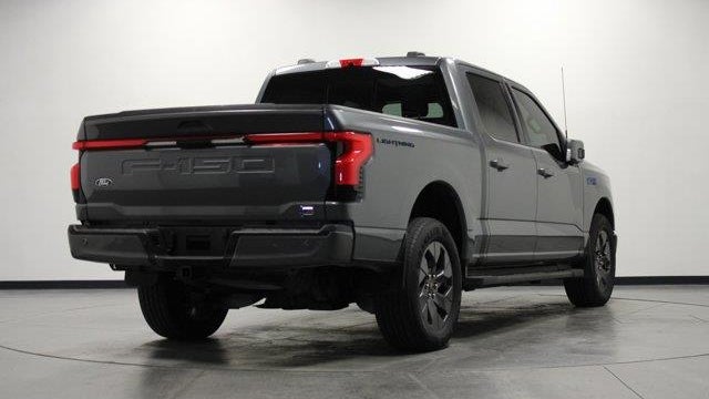2024 Ford F-150 Lightning Lariat