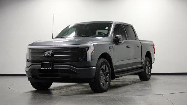 2024 Ford F-150 Lightning Lariat