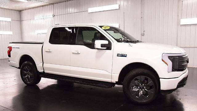 2025 Ford F-150 Lightning Lariat