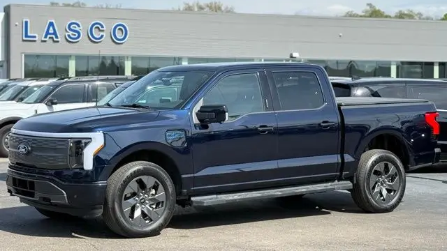 Preowned 2025 Ford F-150 Lightning Lariat for Sale