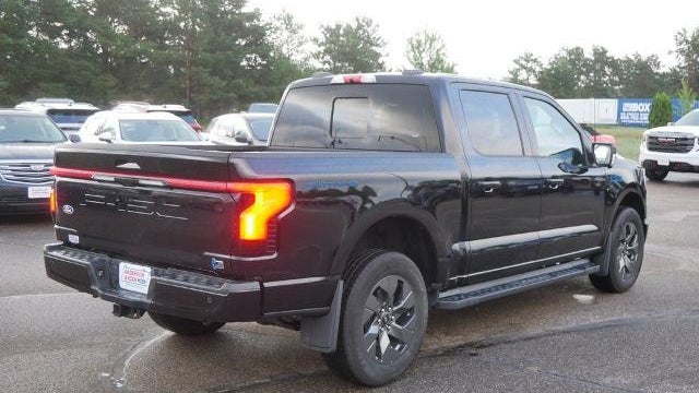 2024 Ford F-150 Lightning Lariat