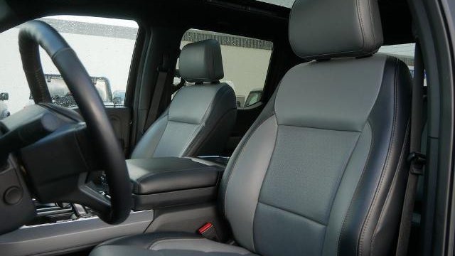 2024 Ford F-150 Lightning Lariat