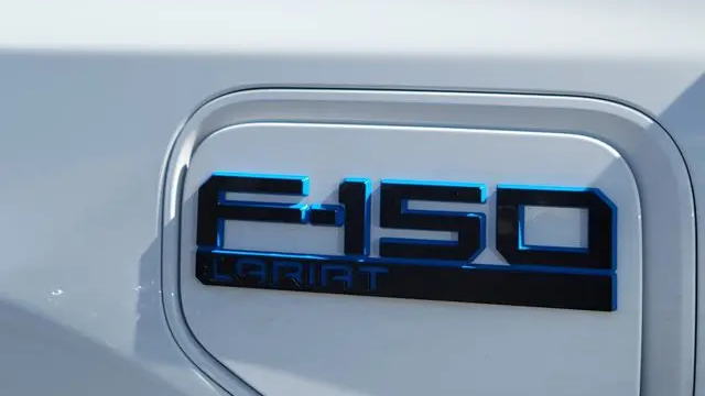 2025 Ford F-150 Lightning Lariat