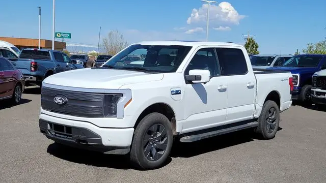 Preowned 2025 Ford F-150 Lightning Lariat for Sale