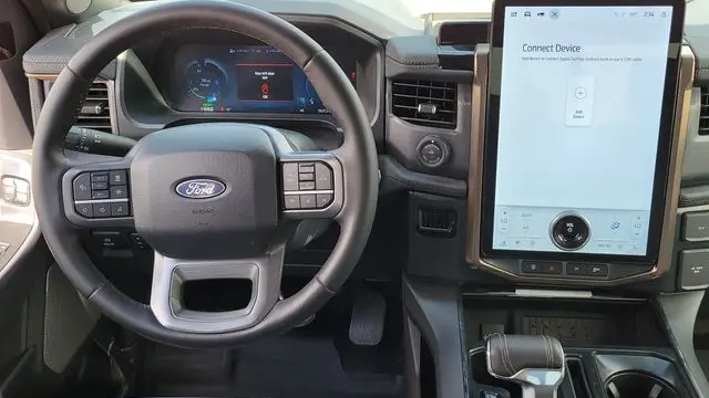 2025 Ford F-150 Lightning Lariat