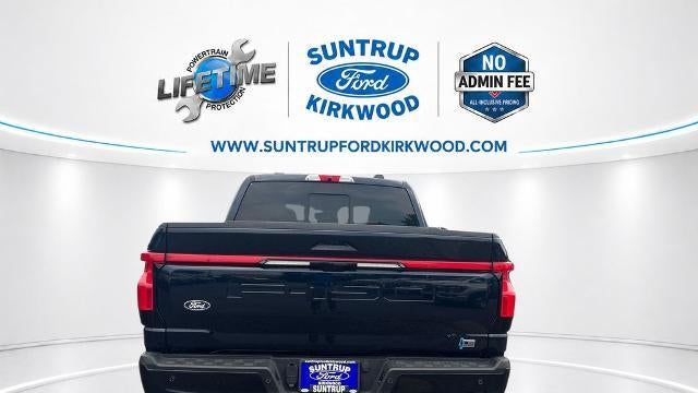 2025 Ford F-150 Lightning Lariat