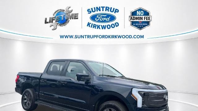 2025 Ford F-150 Lightning Lariat