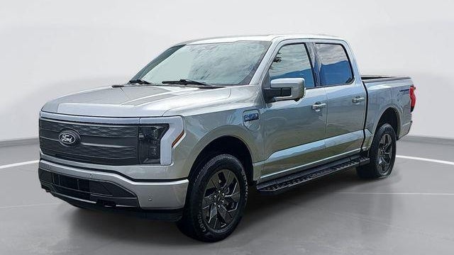 2025 Ford F-150 Lightning Lariat