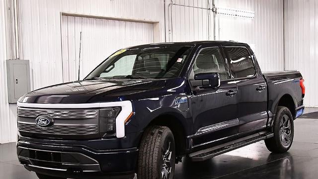 2025 Ford F-150 Lightning Lariat