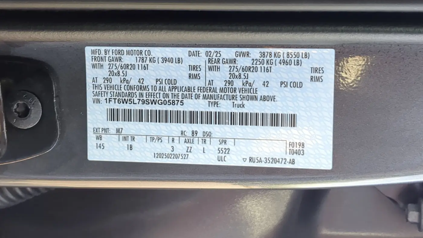 2025 Ford F-150 Lightning Lariat