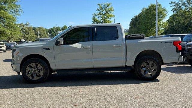 2024 Ford F-150 Lightning Lariat