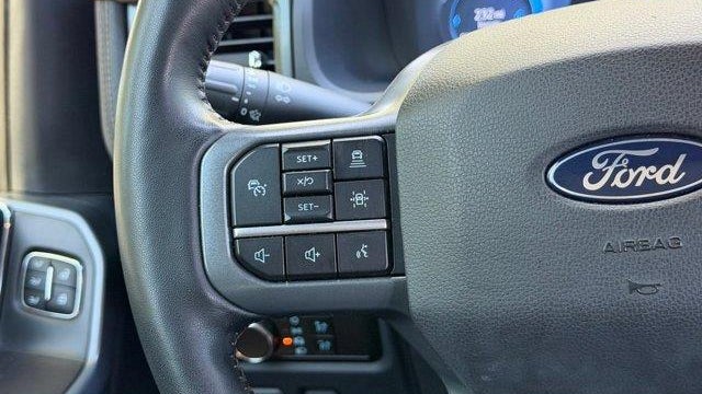 2024 Ford F-150 Lightning Lariat