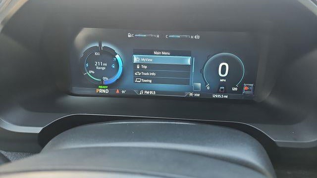 2025 Ford F-150 Lightning Lariat