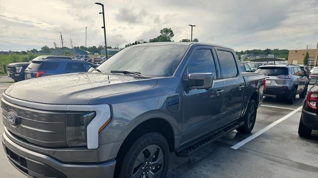 2025 Ford F-150 Lightning Lariat
