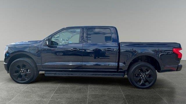 2025 Ford F-150 Lightning Platinum